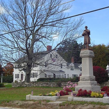 Stephen Clay Homestead Bed And Breakfast Candia 외부 사진