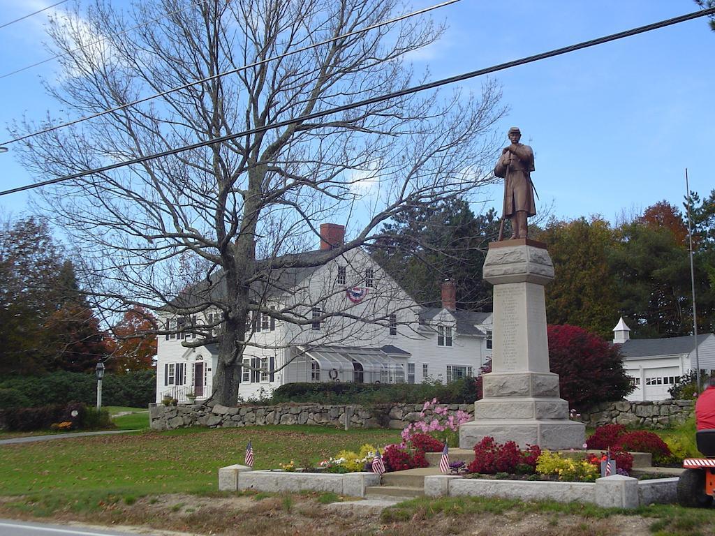 Stephen Clay Homestead Bed And Breakfast Candia 외부 사진