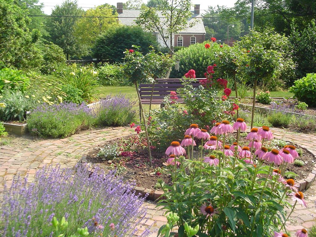 Stephen Clay Homestead Bed And Breakfast Candia 외부 사진