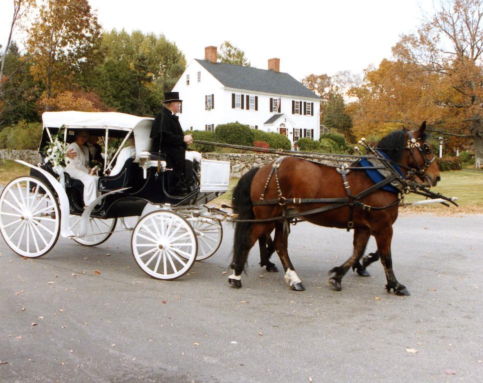 Stephen Clay Homestead Bed And Breakfast Candia 외부 사진
