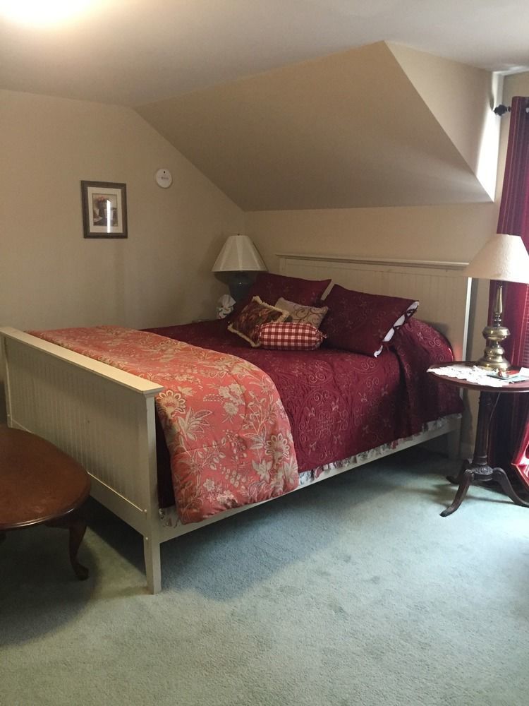 Stephen Clay Homestead Bed And Breakfast Candia 외부 사진